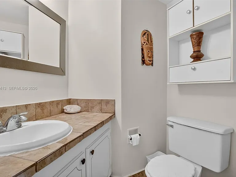 1817 S Ocean Dr #225 — Photo 21