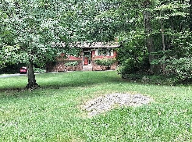1st image of 22 Westminster Dr