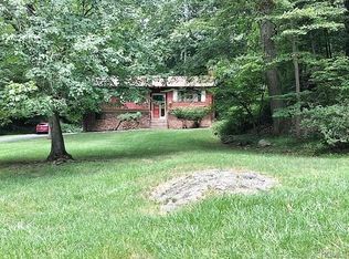 22 Westminster Dr, Croton On Hudson, NY 10520