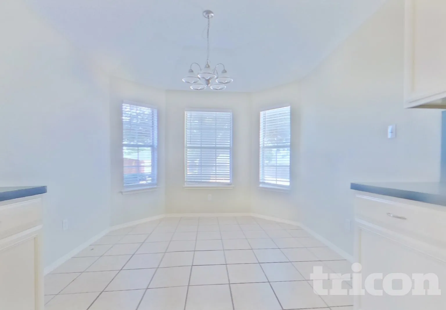 7548 Ashcroft Fort Worth TX — Photo 4