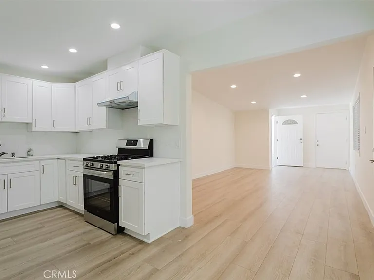 16404 Donmetz St — Photo 10
