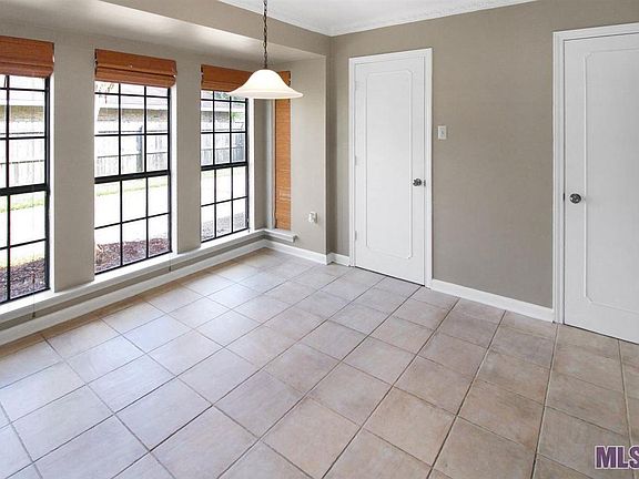5th image of 4656 Lake Lawford Ct