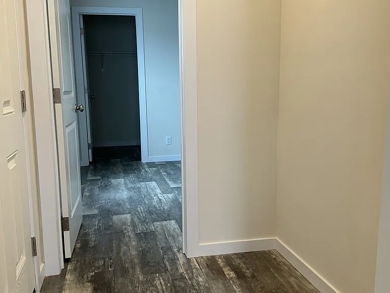 Mason Manor — Photo 7