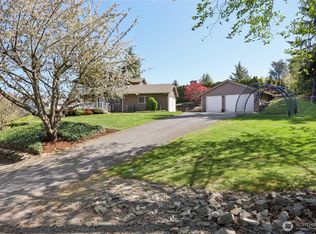 5901 Indian Trl NE, Tacoma, WA