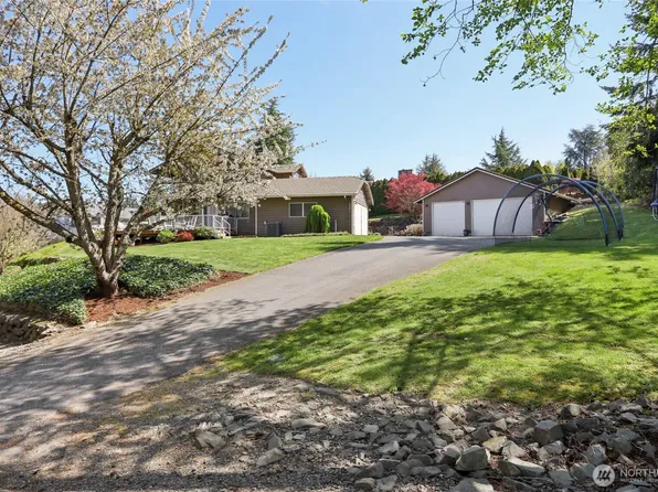 5901 Indian Trail NE, Tacoma, WA 98422