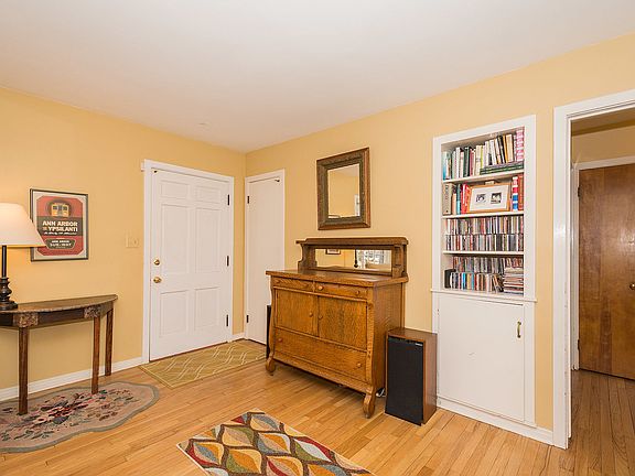 4th image of 1511 Northwood St