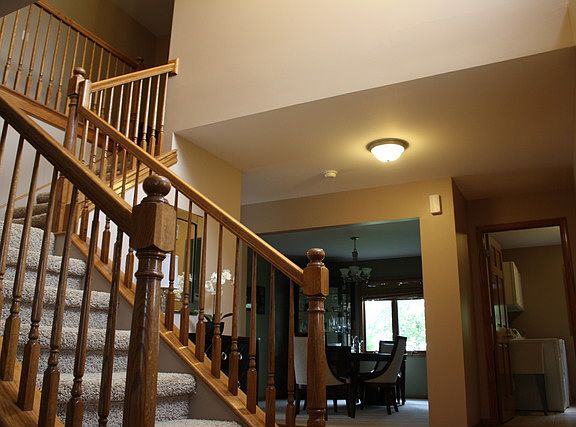 3rd image of 600 Eagle Ave