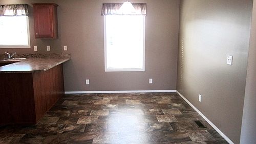4th image of 854 Firwood Dr