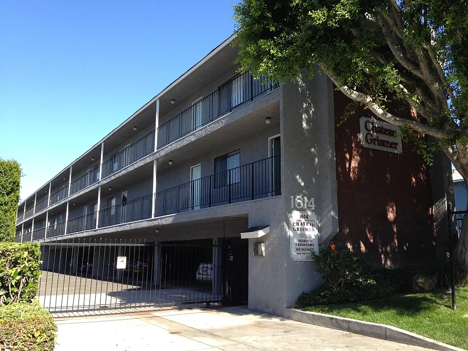 1614 Grismer Ave #311