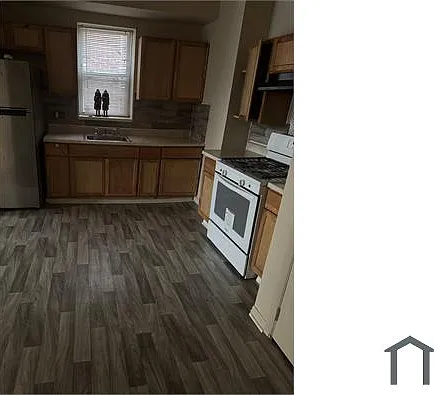 716 E 7th St #716 — Photo 10
