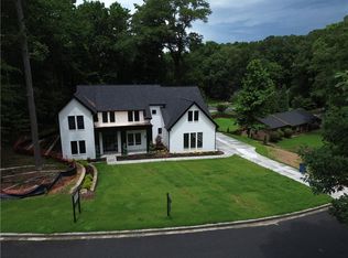 170 Michaela Dr, Alpharetta, GA 30009