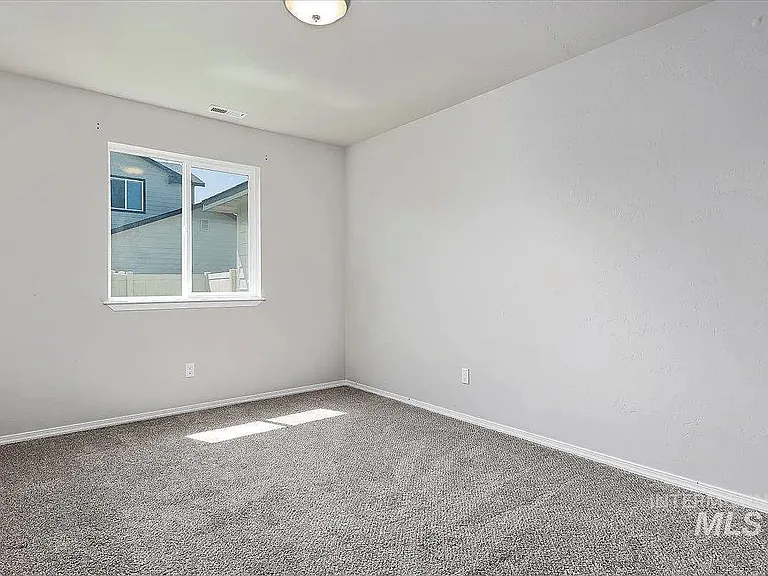 759 Pronghorn Dr — Photo 13