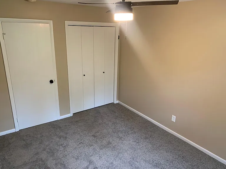617 Wellington Dr — Photo 13