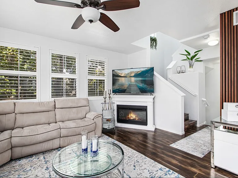 1633 Paseo Aurora — Photo 31
