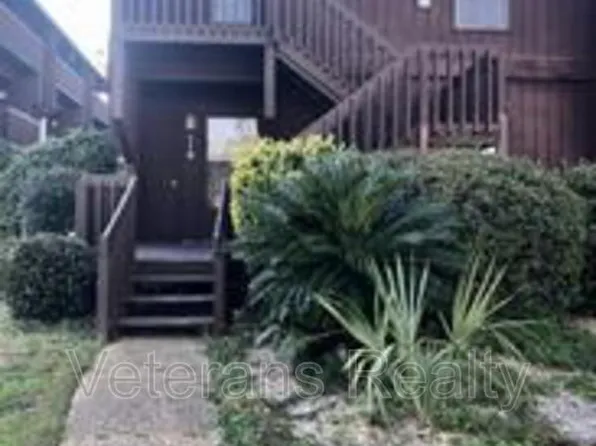 210 Lanai Vlg #C, Diamondhead, MS 39525