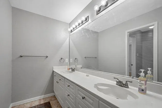 Separate sink area off upstairs hallway