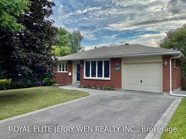 784 Central Park Blvd N, Oshawa, ON L1G 6B1