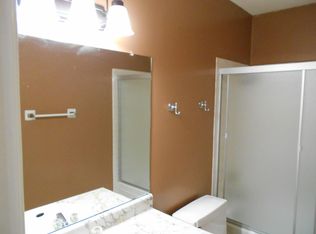 9350 Country Creek Dr APT 63, Houston, TX 77036