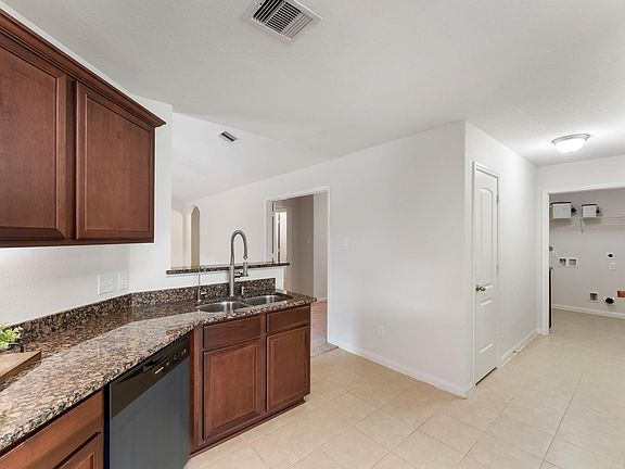 5th image of 9159 Nina Rd