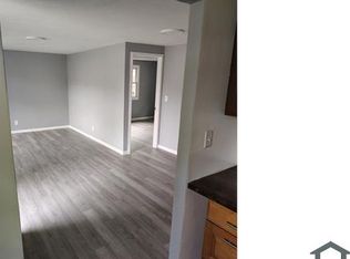 217 Harrison St, Carpentersville, IL 60110