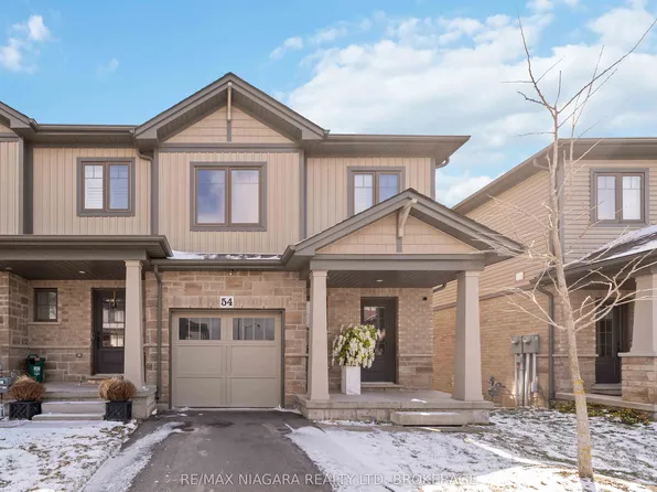 54 Severino Cir, West Lincoln, ON L0R 2A0