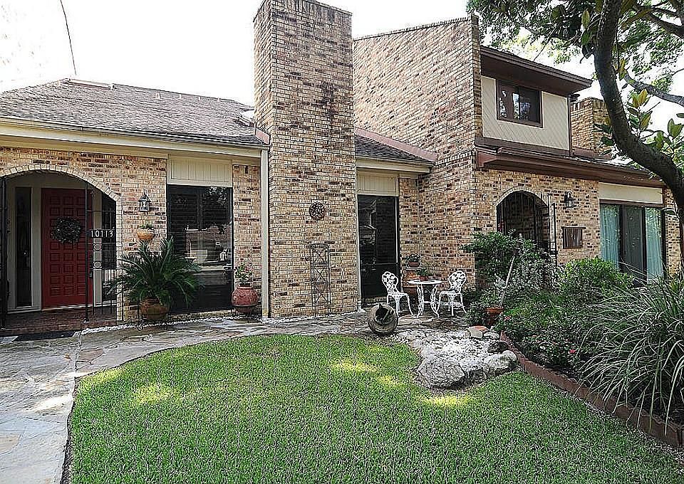 1st image of 10113 Valley Forge Dr