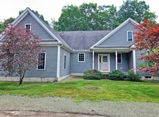 610 Williams Rd, Fitchburg, MA 01420