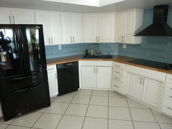 4th image of 2100 S Ocean Ln APT 2208