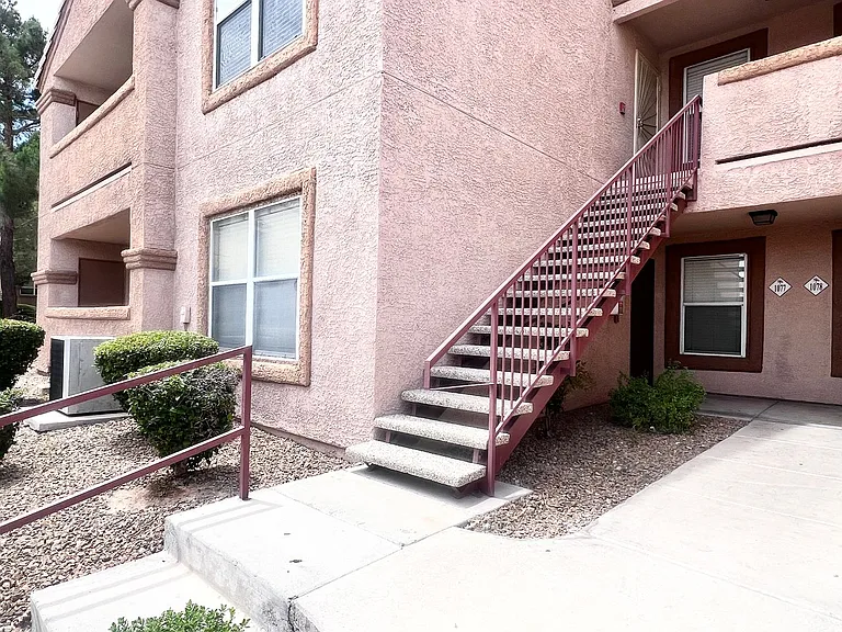 1150 N Buffalo Dr #1077 — Photo 4