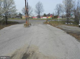 2571 Old Washington Rd, Waldorf, MD 20601