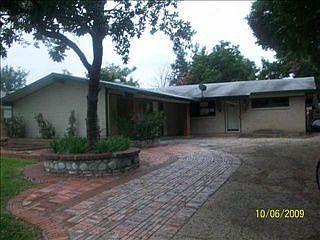 1st image of 2968 Satsuma Dr