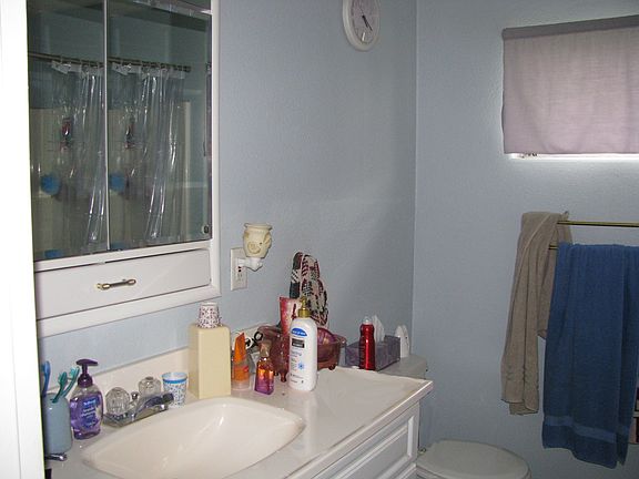 5th image of 303 N Arch St