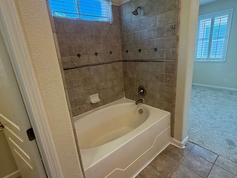 5028 Ocean Ln — Photo 20