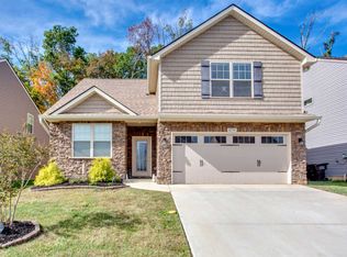 12141 Woodhollow Ln, Knoxville, TN 37932