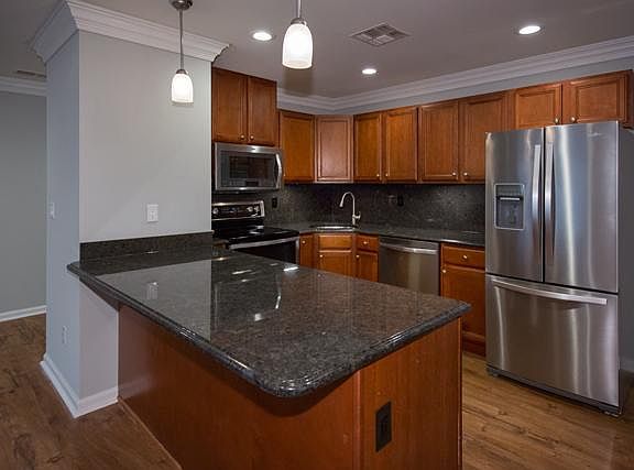 4th image of 2200 Dolphin Ln #Pmnqgsmkj