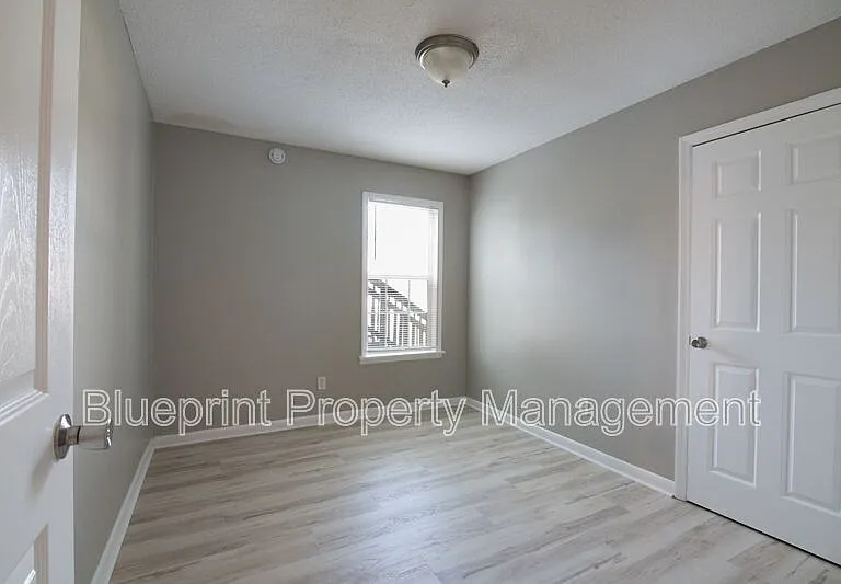 7721 1st Ave S #8 — Photo 8