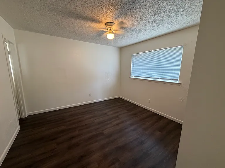 3920 Redstone Rd — Photo 10