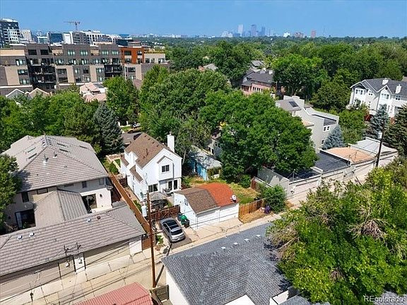 4th image of 160 Monroe Street