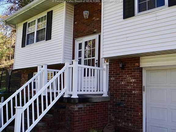 3rd image of 1308 Chestnut St
