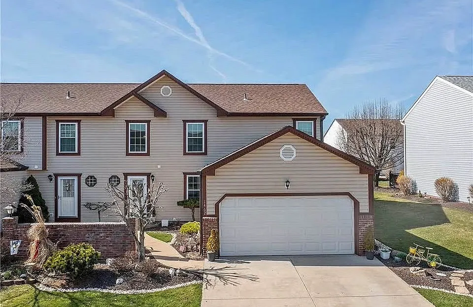 1462 Yorktowne Dr