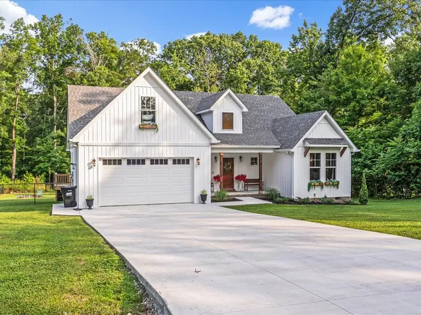 768 Laurel Crown Rd, Manchester, TN 37355