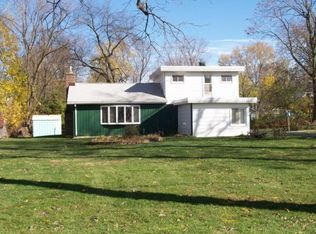 39467 N Rena Ave, Antioch, IL 60002