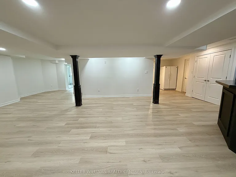19 Northview Cres — Photo 32