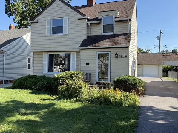 23908 E Baintree Rd, Beachwood, OH 44122