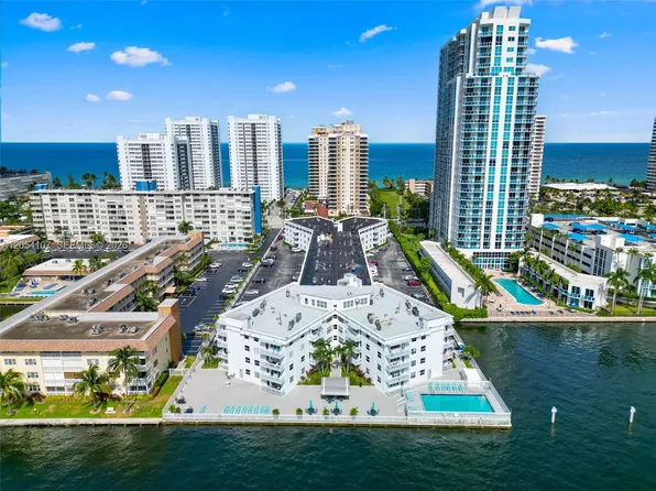 1913 S Ocean Dr APT 208, Hallandale, FL 33009