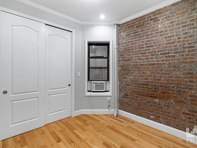 168 E 82nd St #2B — Photo 6