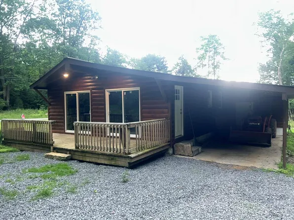 21 Nemeth Ln, Clarington, PA 15828