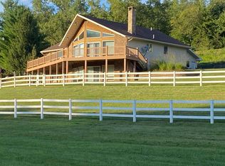 14622 Country Rd, Elgin, IA 52141