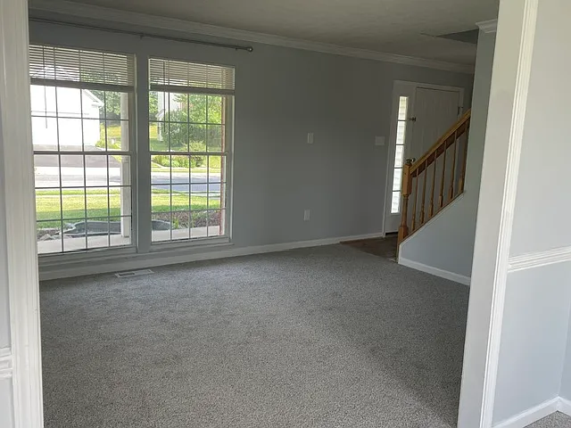 6082 Douglas Ave — Photo 3