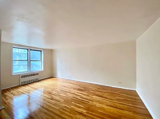 Rented by Bruma Realty LLC | media 12